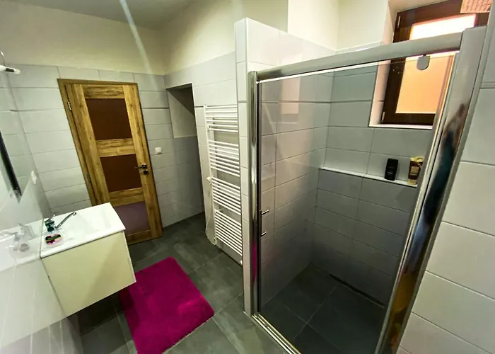 Boutique בית הארחה באנסקה ביסטריצה